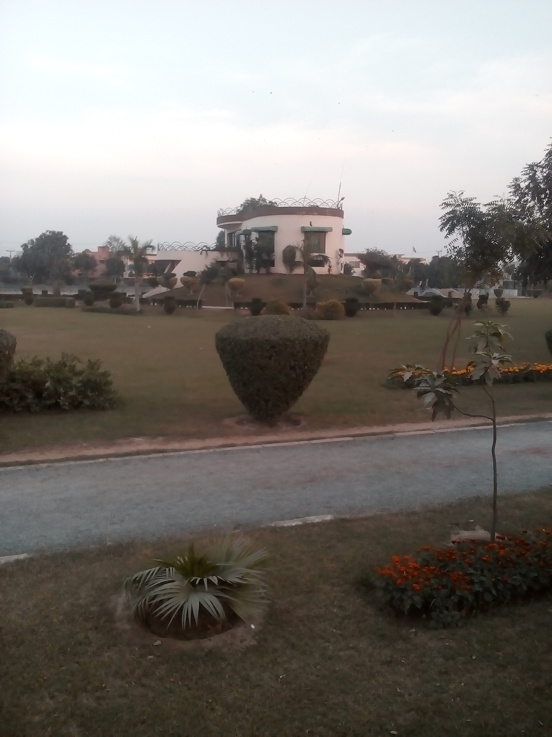 MAIN PARK IN STATE LIFE HOUSING SOCIETY PHASE 1